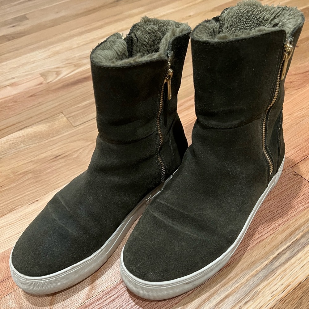 J/Slides Green lined Boots, size 8.5